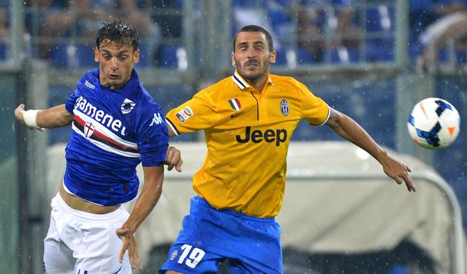 Un duello tra Bonucci e Gabbiadini: il cartellino dell'attaccante doriano  in compropriet proprio con la Juventus. Afp